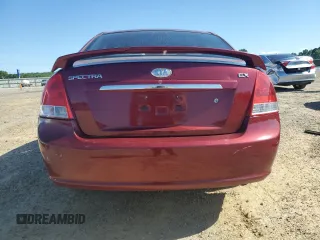 2007 Kia Spectra EX z VIN KNAFE121275436205, wystawiony jako Copart lot #57680055 z przebiegiem 141 670 mil mil oraz Szkoda całkowita • Salvage title. Historia ofert i sprzedaży dostępna na DreamBid. Obrazek 6.