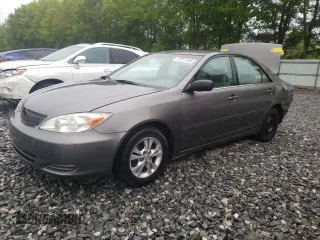 2006 Toyota Camry STD z VIN 4T1BE32K56U705397, wystawiony jako Copart lot #57871465 z przebiegiem 149 549 mil mil oraz Czysty tytuł • Clean title. Historia ofert i sprzedaży dostępna na DreamBid. Obrazek 1.