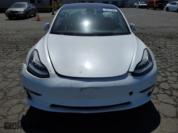 2019 Tesla Model 3 Mid Range with VIN 5YJ3E1EA3KF425125, listed as a Copart auction lot 56072995 with 105,345 mi miles and Salvage Title. Bid and sale history available at DreamBid. Image 5.