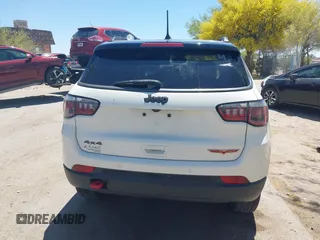 2019 Jeep Compass Trailhawk with VIN 3C4NJDDB4KT780239, listed as a IAAI auction lot 42095643 with 68,995 mi miles and . Bid and sale history available at DreamBid. Image 15.