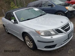 2008 Saab 9-3 with VIN YS3FB79Y586008943, listed as a IAAI auction lot 41772083 with 117,697 mi miles. Bid and sale history available at carsss.com. Image 1.