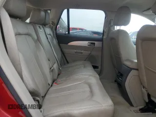 2013 Lincoln MKX z VIN 2LMDJ8JK2DBL35777, wystawiony jako Copart lot #54878005 z przebiegiem 214 730 mil mil oraz Szkody całkowita. Historia ofert i sprzedaży dostępna na DreamBid. Obrazek 11.