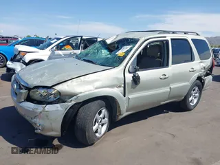 2005 Mazda Tribute i with VIN 4F2YZ02Z75KM56108, listed as a IAAI auction lot 42022864 with Not Provided miles and . Bid and sale history available at carsss.com. Image 2.