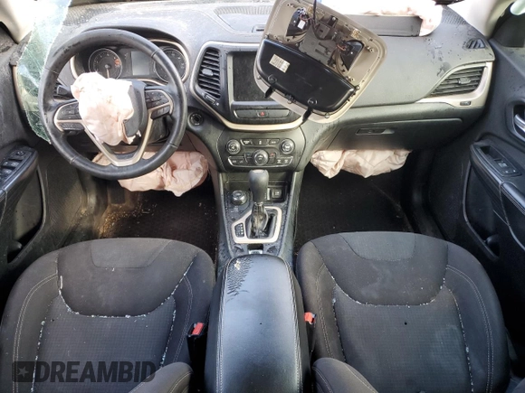 2016 Jeep Cherokee Latitude with VIN 1C4PJMCB2GW199589, listed as a Copart auction lot 46956455 with 105,080 mi miles and Salvage Title. Bid and sale history available at DreamBid. Image 8.