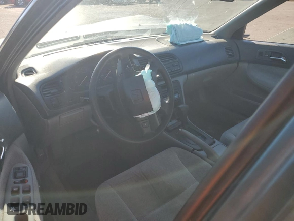 1996 Honda Accord LX with VIN 1HGCD563XTA256114, listed as a Copart auction lot 47826205 with Not Provided miles and Salvage Title. Bid and sale history available at DreamBid. Image 8.