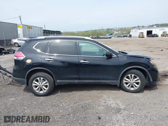 2015 Nissan Rogue SL with VIN 5N1AT2MV4FC854201, listed as a IAAI auction lot 42127639 with 146,760 mi miles and . Bid and sale history available at carsss.com. Image 14.