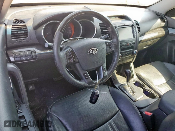 2012 Kia Sorento SX with VIN 5XYKW4A28CG234559, listed as a Copart auction lot 58477575 with 129,400 mi miles and Clean title. Bid and sale history available at DreamBid. Image 8.