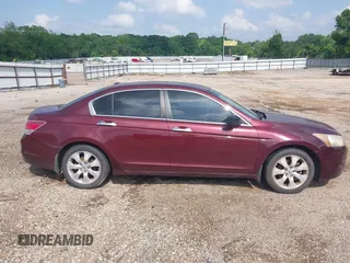 2009 Honda Accord EX-L with VIN 1HGCP36809A026761, listed as a IAAI auction lot 42163300 with 173,652 mi miles and . Bid and sale history available at DreamBid. Image 12.