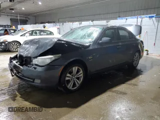 2010 BMW 5 Series 528i xDrive with VIN WBANV1C52AC389578, listed as a Copart auction lot 88761705 with 161,702 mi miles and Salvage Title. Bid and sale history available at carsss.com. Image 1.