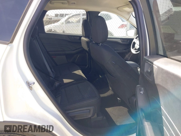 2025 Ford Escape Active with VIN 1FMCU0GN7SUA42806, listed as a IAAI auction lot 41919918 with 6,667 mi miles. Bid and sale history available at carsss.com. Image 8.
