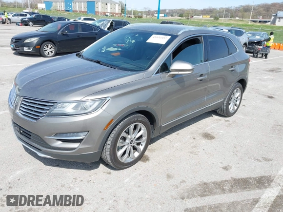 2017 Lincoln MKC Select with VIN 5LMCJ2C9XHUL36333, listed as a IAAI auction lot 41932497 with 111,065 mi miles and . Bid and sale history available at DreamBid. Image 18.