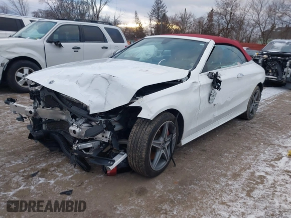 2018 Mercedes-Benz C 300 z VIN WDDWK4KBXJF703393, wystawiony jako IAAI lot #41218135 z przebiegiem 55 568 mil mil oraz . Historia ofert i sprzedaży dostępna na DreamBid. Obrazek 16.