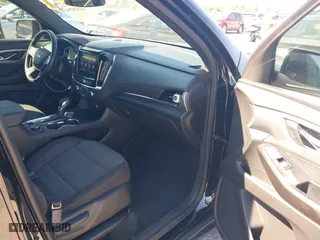 2023 Chevrolet Traverse LT Cloth with VIN 1GNERGKW2PJ289979, listed as a IAAI auction lot 41848294 with 35,708 mi miles. Bid and sale history available at carsss.com. Image 5.