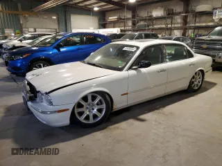 2005 Jaguar XJ with VIN SAJWA79C25SG45066, listed as a Copart auction lot 83488664 with 0 mi miles and Clean Title. Bid and sale history available at carsss.com. Image 1.