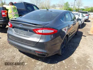 2016 Ford Fusion SE with VIN 3FA6P0H98GR257383, listed as a IAAI auction lot 42083518 with 95,734 mi miles and . Bid and sale history available at carsss.com. Image 4.