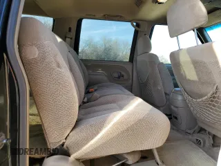 1999 Chevrolet Suburban with VIN 3GNEC16R1XG263524, listed as a Copart auction lot 49686865 with 280,125 mi miles and Salvage Title. Bid and sale history available at carsss.com. Image 11.