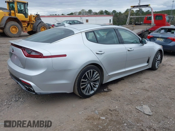2018 Kia Stinger Premium with VIN KNAE25LA2J6036690, listed as a IAAI auction lot 41838574 with 113,109 mi miles. Bid and sale history available at carsss.com. Image 4.
