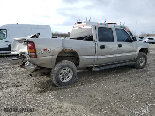 2002 GMC Sierra 2500HD SLE with VIN 1GTHK23UX2F248148, listed as a Copart auction lot 49129785 with 181,219 mi miles and Salvage Title. Bid and sale history available at carsss.com. Image 3.