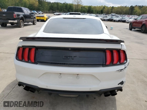 2019 Ford Mustang GT z VIN 1FA6P8CF5K5124975, wystawiony jako Copart lot #51500135 z przebiegiem 52 762 mil mil oraz Szkoda całkowita • Salvage title. Historia ofert i sprzedaży dostępna na DreamBid. Obrazek 6.