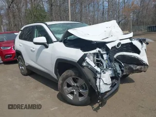 2024 Toyota RAV4 XLE with VIN 2T3P1RFV9RC408624, listed as a IAAI auction lot 41939006 with 23,848 mi miles. Bid and sale history available at carsss.com. Image 1.