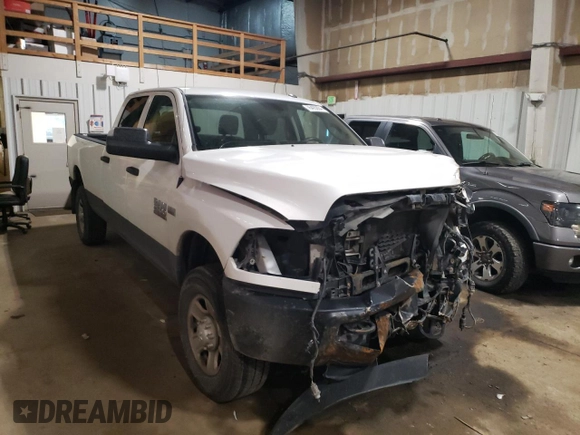 2017 Ram 2500 Tradesman с VIN 3C6UR5HJ2HG636449, выставлен на аукционе Copart как лот 76493804 с пробегом 12 560 миль миль и Списание • Salvage title. История ставок и продаж доступна на DreamBid. Изображение 4.