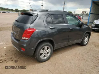 2020 Chevrolet Trax LT with VIN 3GNCJPSB4LL270803, listed as a Copart auction lot 64568325 with 36,053 mi miles and Clean title. Bid and sale history available at DreamBid. Image 3.