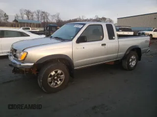 2000 Nissan Frontier XE with VIN 1N6ED26T8YC349616, listed as a Copart auction lot 85468524 with 207,578 mi miles and Salvage title. Bid and sale history available at DreamBid. Image 1.