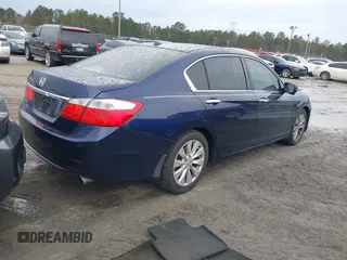 2013 Honda Accord Sdn EX-L with VIN 1HGCR2F88DA177330, listed as a IAAI auction lot 41418526 with 106,438 mi miles. Bid and sale history available at carsss.com. Image 4.