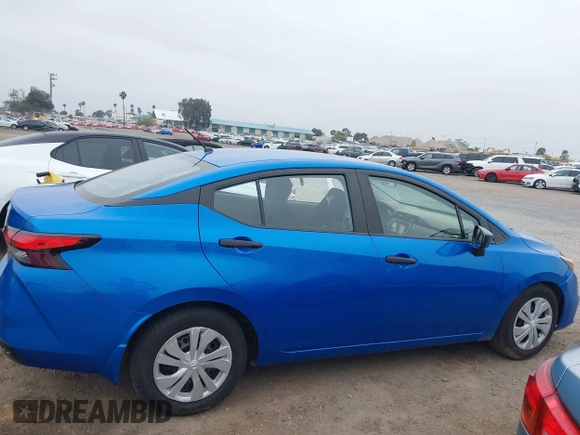 2020 Nissan Versa S z VIN 3N1CN8DV3LL870144, wystawiony jako IAAI lot #42117133 z przebiegiem 70 447 mil mil oraz . Historia ofert i sprzedaży dostępna na DreamBid. Obrazek 13.