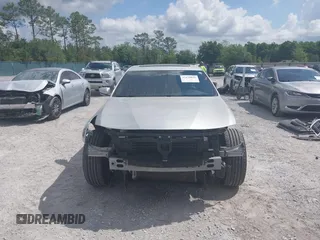 2018 Cadillac CT6 Luxury AWD z VIN 1G6KD5RS7JU101256, wystawiony jako IAAI lot #42139045 z przebiegiem 78 820 mil mil oraz . Historia ofert i sprzedaży dostępna na DreamBid. Obrazek 13.