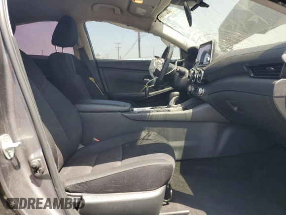2023 Nissan Sentra SV z VIN 3N1AB8CV7PY269992, wystawiony jako Copart lot #58228865 z przebiegiem 48 303 mil mil oraz Czysty tytuł • Clean title. Historia ofert i sprzedaży dostępna na DreamBid. Obrazek 7.