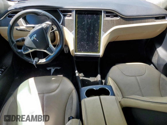 2013 Tesla Model S Performance z VIN 5YJSA1CP2DFP13199, wystawiony jako Copart lot #63225055 z przebiegiem Nie podano mil oraz Czysty tytuł • Clean title. Historia ofert i sprzedaży dostępna na DreamBid. Obrazek 8.