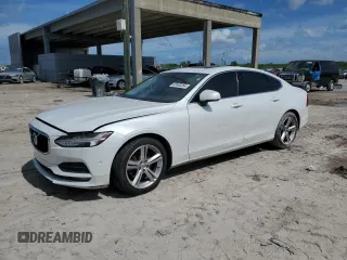 2017 Volvo S90 Momentum with VIN YV1102AK9H1008372, listed as a Copart auction lot 65560264 with 161,790 mi miles and Clean Title. Bid and sale history available at carsss.com. Image 1.