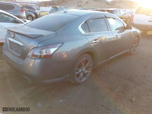 2014 Nissan Maxima 3.5 SV with VIN 1N4AA5AP4EC910708, listed as a IAAI auction lot 41415782 with 173838 miles. Bid and sale history available at carsss.com. Image 4.