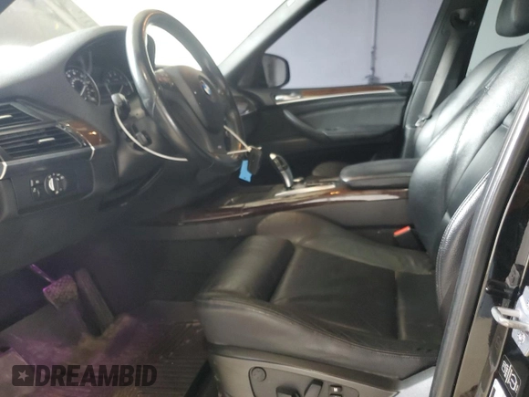2013 BMW X5 xDrive50i с VIN 5UXZV8C54D0C16780, выставлен на аукционе Copart как лот 57636035 с пробегом 137 189 миль миль и Чистый • Clean title. История ставок и продаж доступна на DreamBid. Изображение 7.