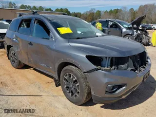 2019 Nissan Pathfinder S with VIN 5N1DR2MM3KC623917, listed as a IAAI auction lot 41661193 with 92,345 mi miles. Bid and sale history available at carsss.com. Image 1.