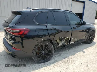 2020 BMW X5 sDrive40i with VIN 5UXCR4C01L9C26104, listed as a Copart auction lot 59191565 with 62,852 mi miles and Clean title. Bid and sale history available at DreamBid. Image 3.