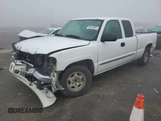 2004 GMC Sierra 1500 SLE with VIN 2GTEC19T341351494, listed as a Copart auction lot 83158204 with 234,814 mi miles and Salvage Title. Bid and sale history available at DreamBid. Image 1.