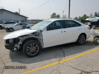 2017 Toyota Camry XLE with VIN 4T1BF1FK7HU742935, listed as a Copart auction lot 59905805 with 68,970 mi miles and Salvage title. Bid and sale history available at DreamBid. Image 1.