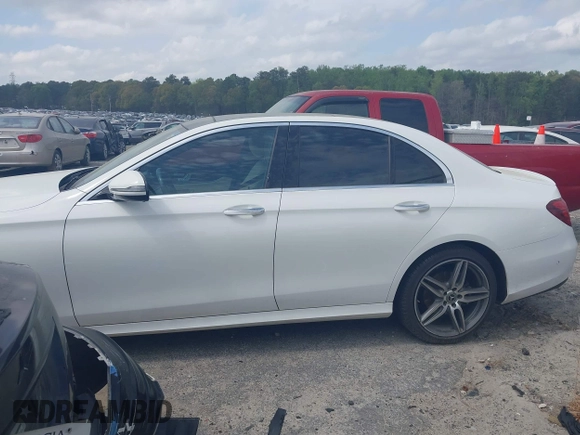 2017 Mercedes-Benz E 300 Luxury with VIN WDDZF4JB3HA272602, listed as a IAAI auction lot 41884174 with 73,659 mi miles and . Bid and sale history available at DreamBid. Image 14.