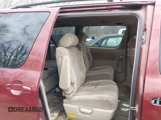 2001 Toyota Sienna LE with VIN 4T3ZF13C71U345315, listed as a IAAI auction lot 41887275 with 253,432 mi miles. Bid and sale history available at carsss.com. Image 8.