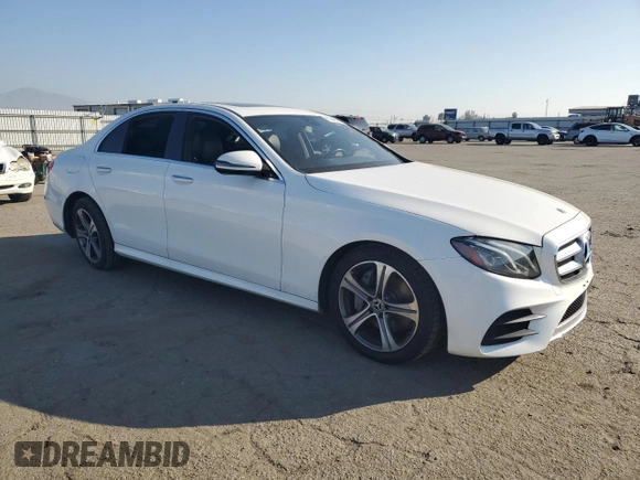 2020 Mercedes-Benz E-Class E 350 with VIN W1KZF8DB0LA828747, listed as a Copart auction lot 87948265 with 0 mi miles and Salvage Title. Bid and sale history available at carsss.com. Image 4.