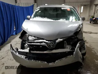 2018 Toyota Sienna LE Auto Access Seat with VIN 5TDKZ3DC1JS926071, listed as a Copart auction lot 45934695 with 0 mi miles and Salvage Title. Bid and sale history available at carsss.com. Image 5.
