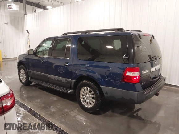 2011 Ford Expedition EL XL with VIN 1FMJK1G5XBEF43069, listed as a IAAI auction lot 41462457 with 146,866 mi miles. Bid and sale history available at carsss.com. Image 3.