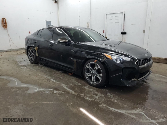 2021 Kia Stinger GT-Line with VIN KNAE15LA9M6097753, listed as a Copart auction lot 71942354 with 41,847 mi miles and Clean Title. Bid and sale history available at carsss.com. Image 4.