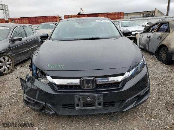 2018 Honda Clarity Plug-In Hybrid Touring with VIN JHMZC5F33JC009559, listed as a Copart auction lot 69509823 with 41,463 mi miles. Bid and sale history available at carsss.com. Image 5.