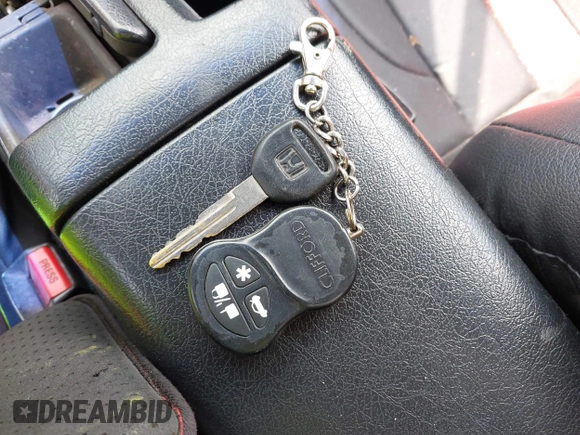 1994 Honda Civic z VIN JHMEG2170RS002954, wystawiony jako IAAI lot #42255875 z przebiegiem 193 858 mil mil oraz . Historia ofert i sprzedaży dostępna na DreamBid. Obrazek 11.