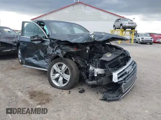 2018 Audi Q5 Premium Plus with VIN WA1BNAFY6J2107924, listed as a IAAI auction lot 41883285 with 110,000 mi miles. Bid and sale history available at carsss.com. Image 6.