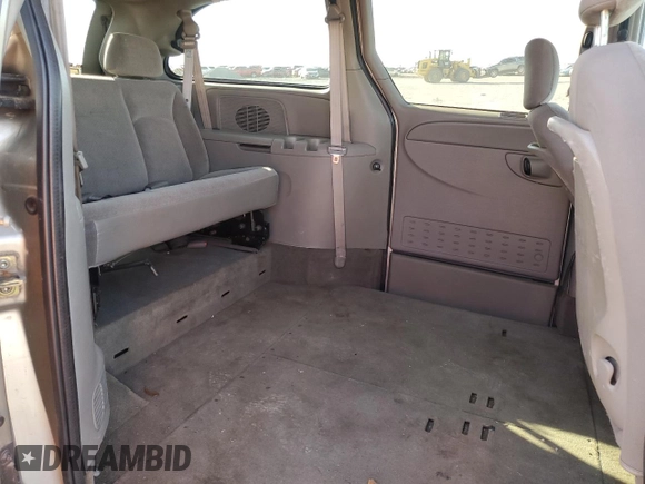 2003 Chrysler Town & Country LX with VIN 2C4GP44L53R229435, listed as a Copart auction lot 49860915 with 155,925 mi miles and Salvage Title. Bid and sale history available at DreamBid. Image 11.