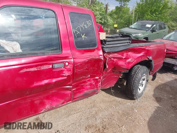 2005 Ford Ranger XL z VIN 1FTYR14UX5PA74830, wystawiony jako IAAI lot #42168030 z przebiegiem 235 021 mil mil oraz . Historia ofert i sprzedaży dostępna na DreamBid. Obrazek 6.